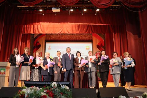 В Нурлате министр образования Татарстана участвовал в августовском совещании педагогов