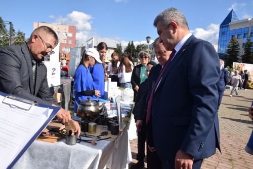 В Нурлате стартовала традиционная августовская конференция работников образования