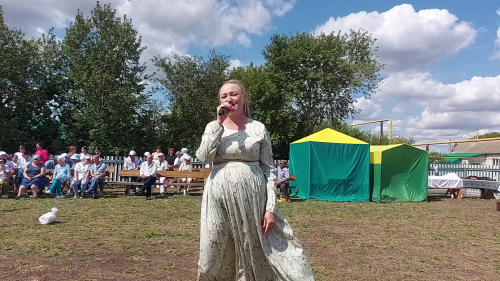 Деревня Курнали Амзя отпраздновала 290-летие: школа-музей, земляки и народные гуляния