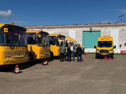 Автопарк Нурлатского района готов к новому учебному году