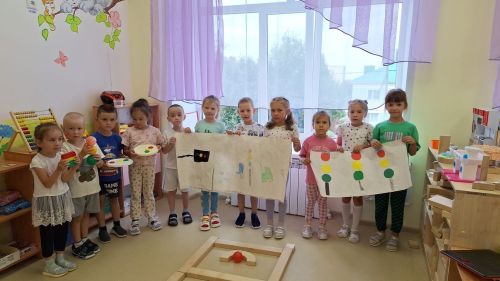«Алсу» зажигает зеленый свет: в Нурлатском детсаду отметили День светофора