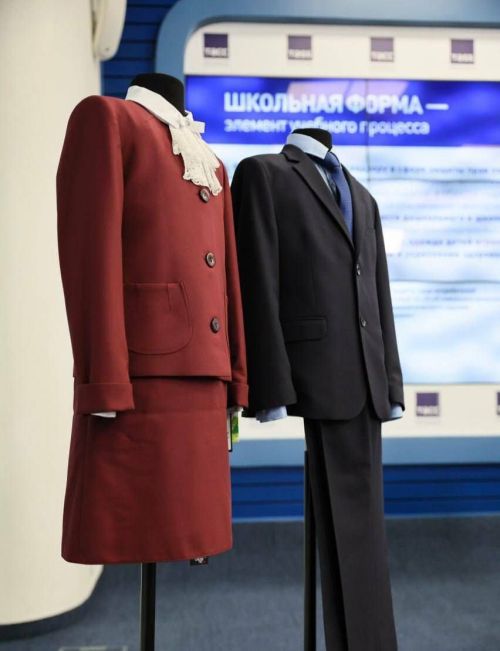 Минпросвещения утвердило новый стандарт школьной формы для безопасности и комфорта учащихся
