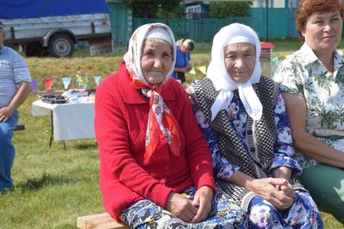 Душевный праздник в деревне Урняк: КДЦ «Грани» подарил жителям незабываемый день
