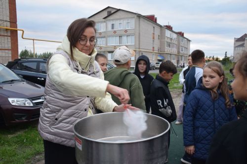 «Созвездие Нурлата» дало старт Эстафете добрых дел праздником для детей