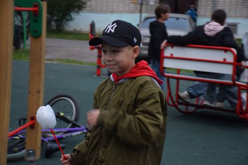 «Созвездие Нурлата» дало старт Эстафете добрых дел праздником для детей
