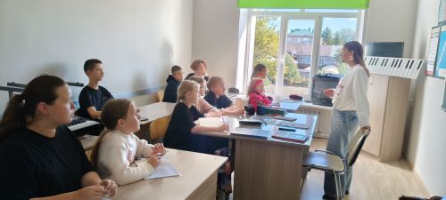 В детской школе искусств «Сэлэт» прошел классный час по профилактике правонарушений
