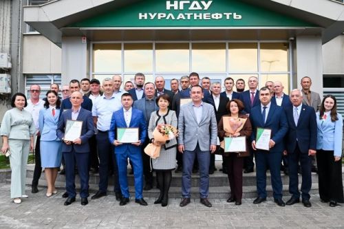 В НГДУ «Нурлатнефть» чествовали лучших работников нефтяной отрасли