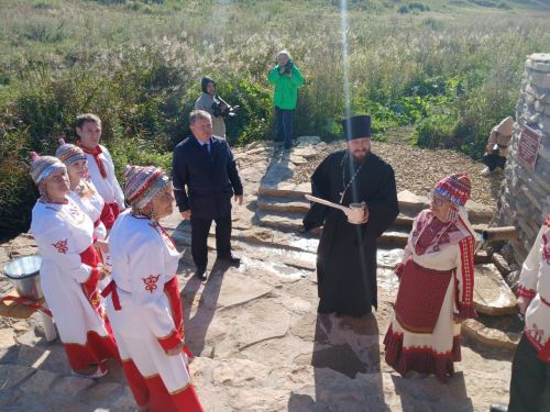 В Нурлатском районе открыли благоустроенный родник в честь Святого апостола Андрея Первозванного