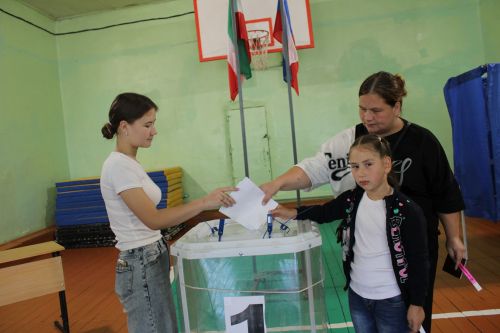 Семья Ишкиных из ДНР сделала свой выбор: первое голосование в Татарстане стало символом надежды