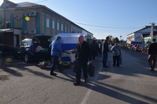 В Единый день голосования в Нурлате стартовали традиционные осенние ярмарки
