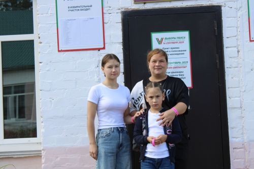 Семья Ишкиных из ДНР сделала свой выбор: первое голосование в Татарстане стало символом надежды