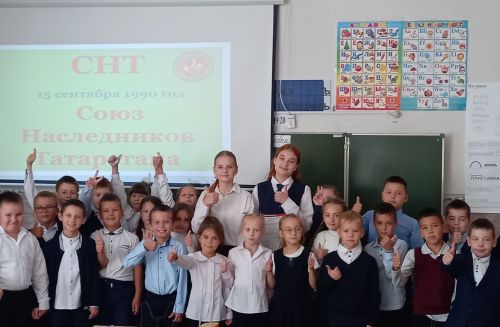 В школах Нурлата прошли торжественные посвящения в «Союз наследников Татарстана»