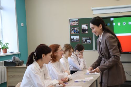 Тридцать четыре педагога Татарстана удостоены премий по 200 тысяч рублей