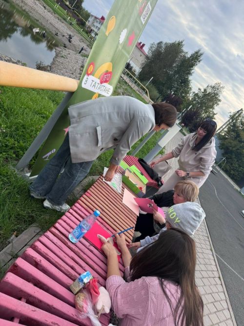 Юные нурлатцы мастерили волшебные шкатулки на мастер-классе