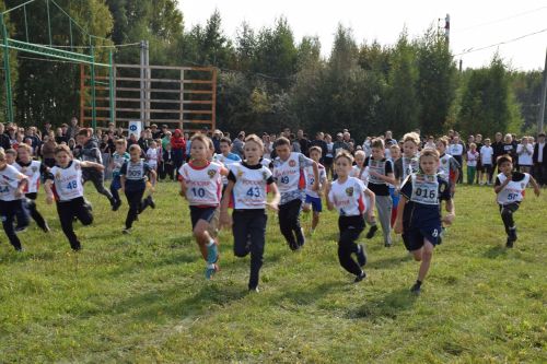 Более 300 нурлатцев присоединились к масштабным соревнованиям «Кросс Татарстана-2025»