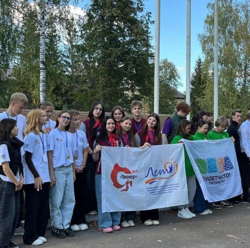 Ученицы нурлатской школы №1 заняли призовое место на республиканском слёте «БиекТау»
