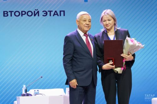 Нурлатцев наградили на конференции регионального отделения «Единой России»