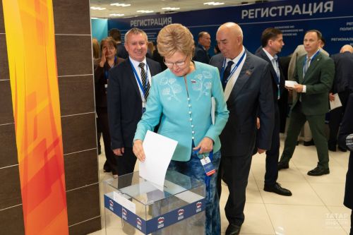 Нурлатцев наградили на конференции регионального отделения «Единой России»