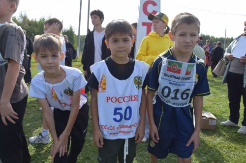 Более 300 нурлатцев присоединились к масштабным соревнованиям «Кросс Татарстана-2025»