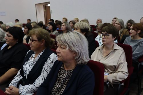 Главой Нурлатского района единогласно избрали Дамира Ишкинеева
