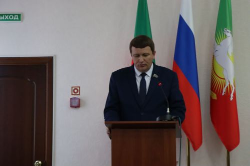 Главой Нурлатского района единогласно избрали Дамира Ишкинеева