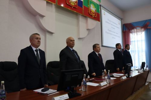 Главой Нурлатского района единогласно избрали Дамира Ишкинеева