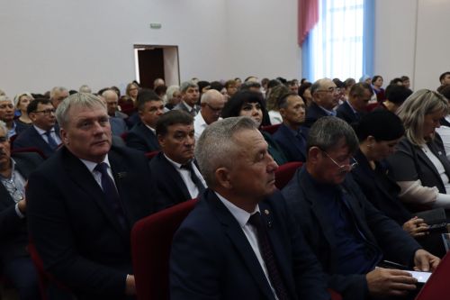 Главой Нурлатского района единогласно избрали Дамира Ишкинеева