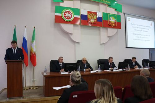 Главой Нурлатского района единогласно избрали Дамира Ишкинеева