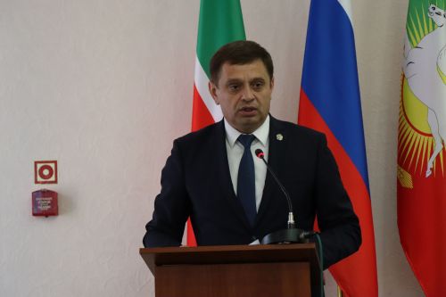 Главой Нурлатского района единогласно избрали Дамира Ишкинеева