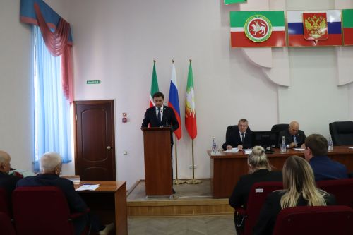 Главой Нурлатского района единогласно избрали Дамира Ишкинеева
