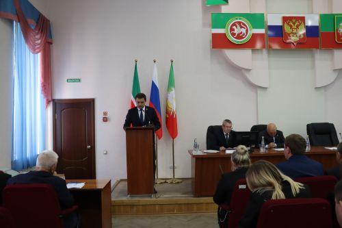 Главой Нурлатского района единогласно избрали Дамира Ишкинеева