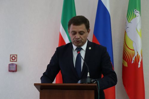 Главой Нурлатского района единогласно избрали Дамира Ишкинеева