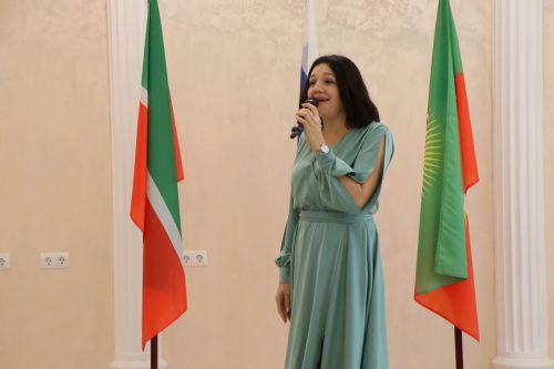 Бриллиантовые, изумрудные и золотые: в Нурлате чествовали юбиляров семейной жизни