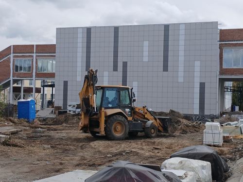 Дамир Ишкинеев проинспектировал ход строительства социальных объектов в Нурлатском районе