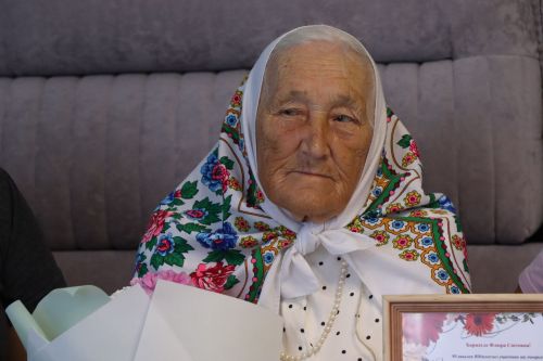 90 лет достойной жизни: ветеран труда из Нурлата принимает поздравления