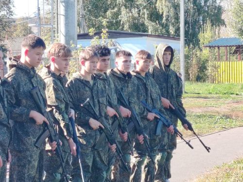 Нурлатские десятиклассники отправились на учебные сборы в Чистополь