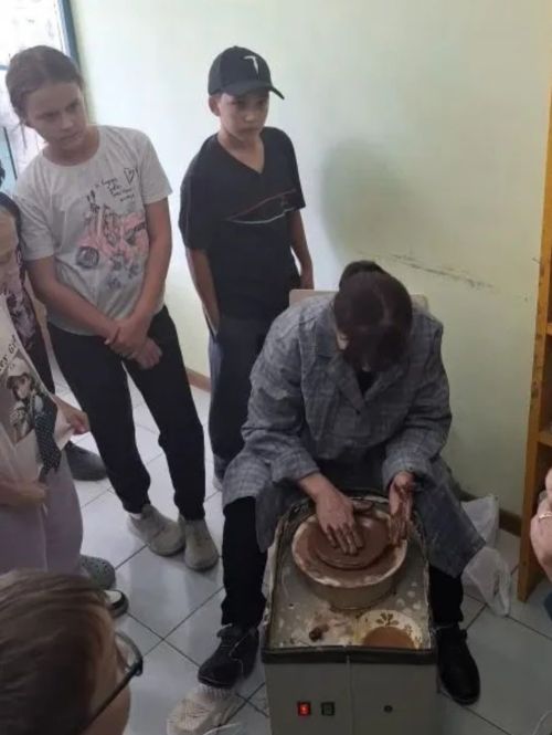 В мире культуры: мамыковские четвероклассники открыли для себя новые профессии