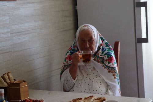90 лет достойной жизни: ветеран труда из Нурлата принимает поздравления