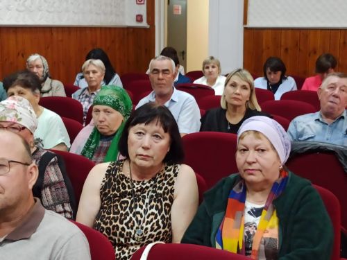 Встречи руководства Нурлатского района с жителями микрорайонов продолжаются