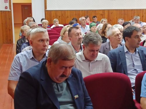 Встречи руководства Нурлатского района с жителями микрорайонов продолжаются