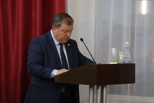 Жители микрорайона «Центральный» города Нурлат обсудили актуальные вопросы с главой района и представителями власти
