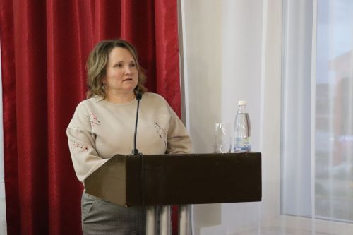 Жители микрорайона «Центральный» города Нурлат обсудили актуальные вопросы с главой района и представителями власти
