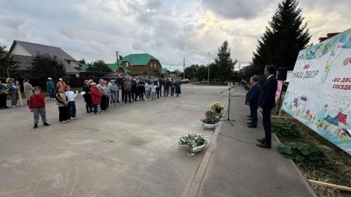 В Нурлате торжественно открыли новый двор по республиканской программе «Наш двор»