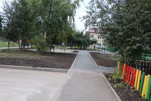 В Нурлате торжественно открыли новый двор по республиканской программе «Наш двор»