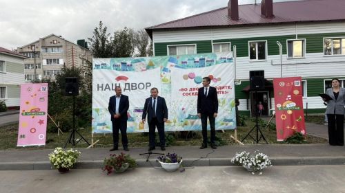 В Нурлате торжественно открыли новый двор по республиканской программе «Наш двор»