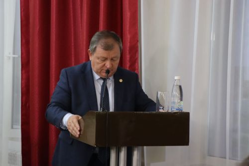 Жители микрорайона «Центральный» города Нурлат обсудили актуальные вопросы с главой района и представителями власти