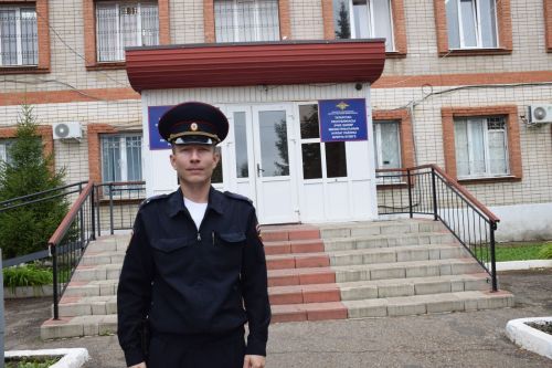 Старший участковый Салават Хаматов трудится в Нурлате 5 лет
