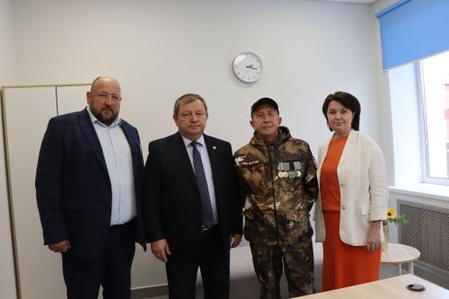 В Нурлате после капитального ремонта открылся обновленный Центр занятости населения