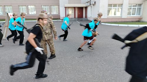 Юнармейцы Нурлата участвуют в тактической игре «Юнармия, вперёд!» в Казани