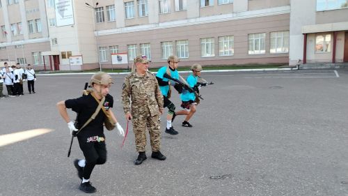 Юнармейцы Нурлата участвуют в тактической игре «Юнармия, вперёд!» в Казани